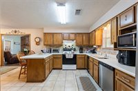 2 Linda Lane W, Vilonia, AR 72173