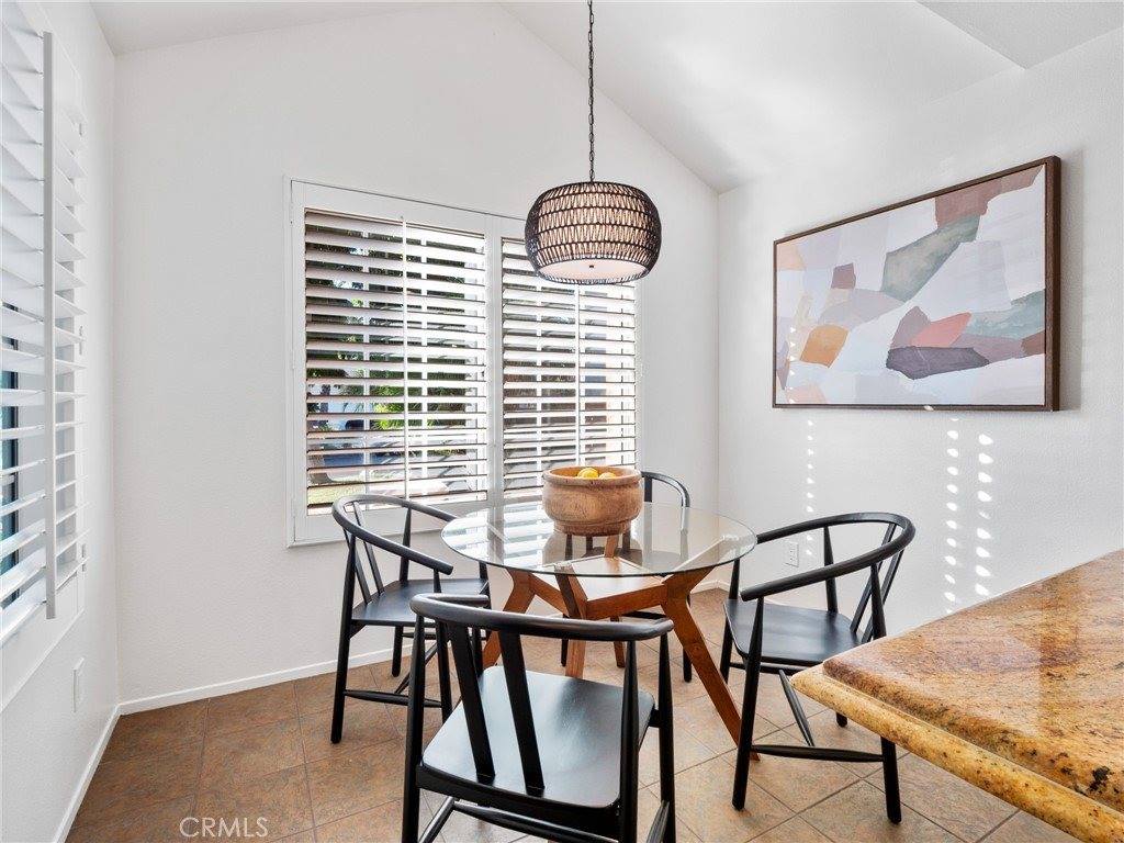 24512 Skyridge Drive, Newhall, CA 91321