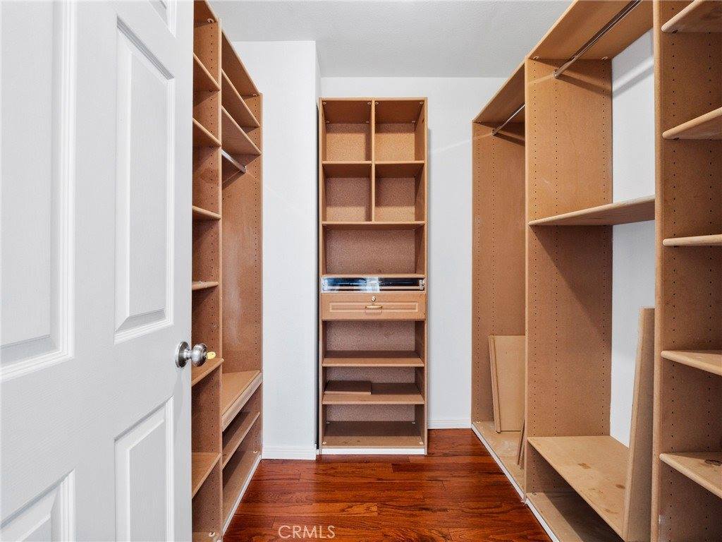 24512 Skyridge Drive, Newhall, CA 91321