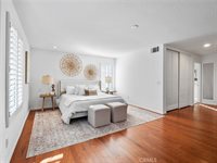 24512 Skyridge Drive, Newhall, CA 91321