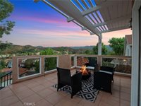 24512 Skyridge Drive, Newhall, CA 91321