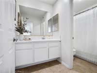 24512 Skyridge Drive, Newhall, CA 91321