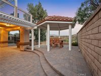 24512 Skyridge Drive, Newhall, CA 91321