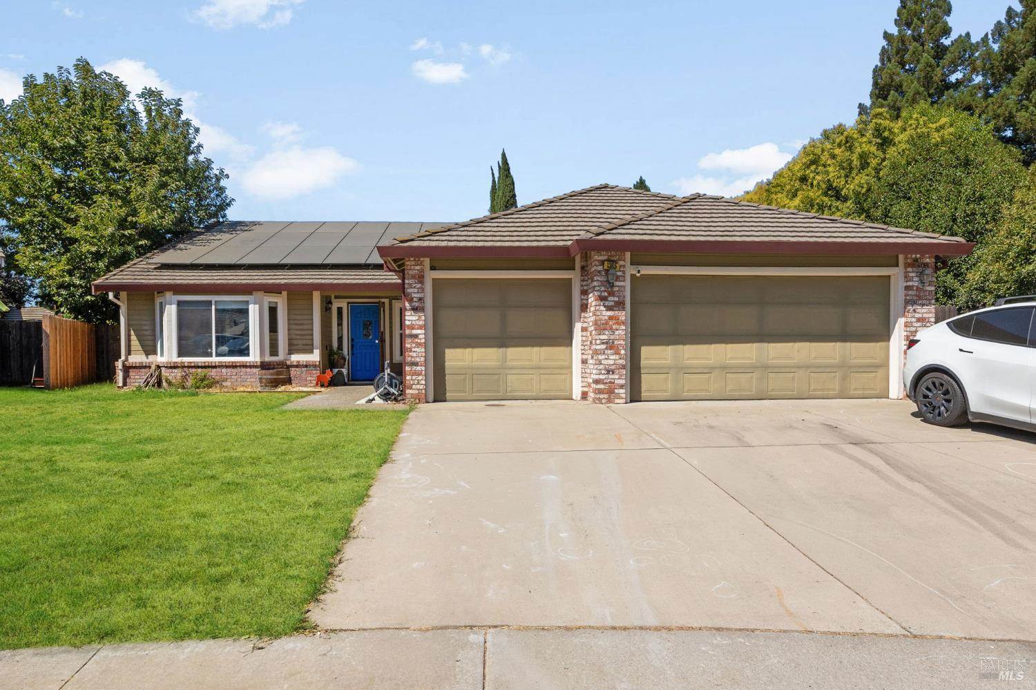 1365 Harth Court, Dixon, CA 95620