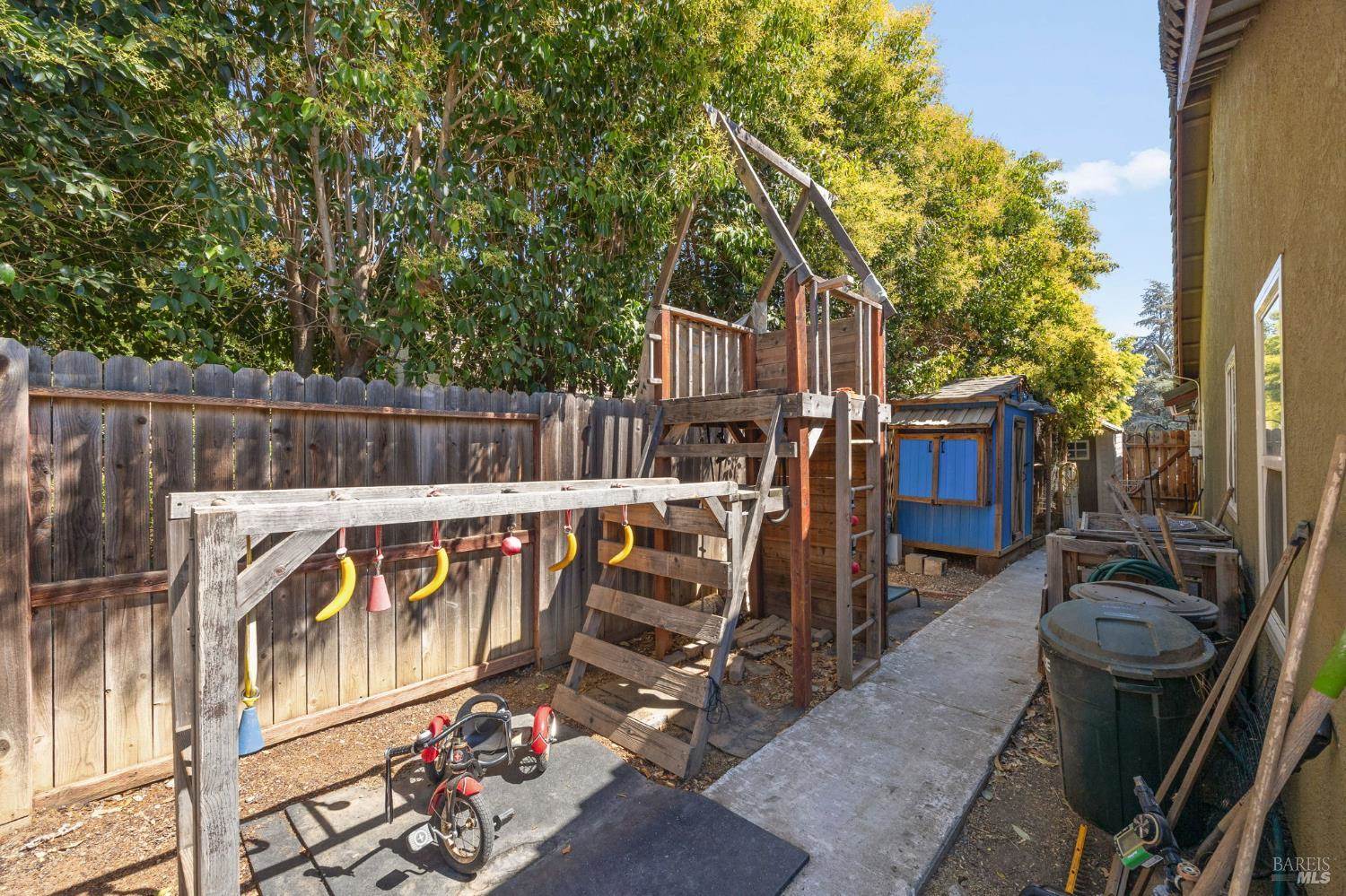 1365 Harth Court, Dixon, CA 95620