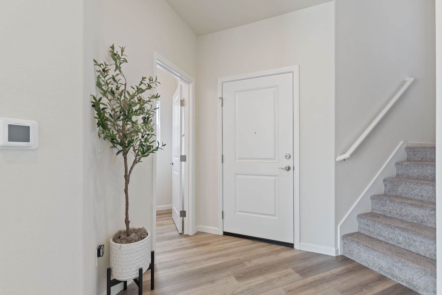 1347 River Run Circle, Ione, CA 95640