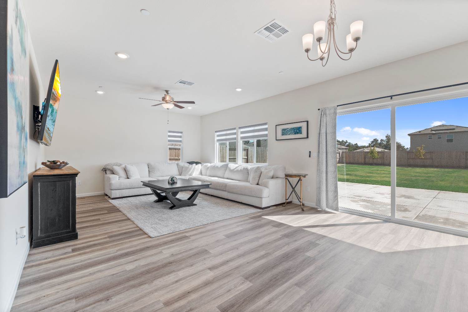 1347 River Run Circle, Ione, CA 95640