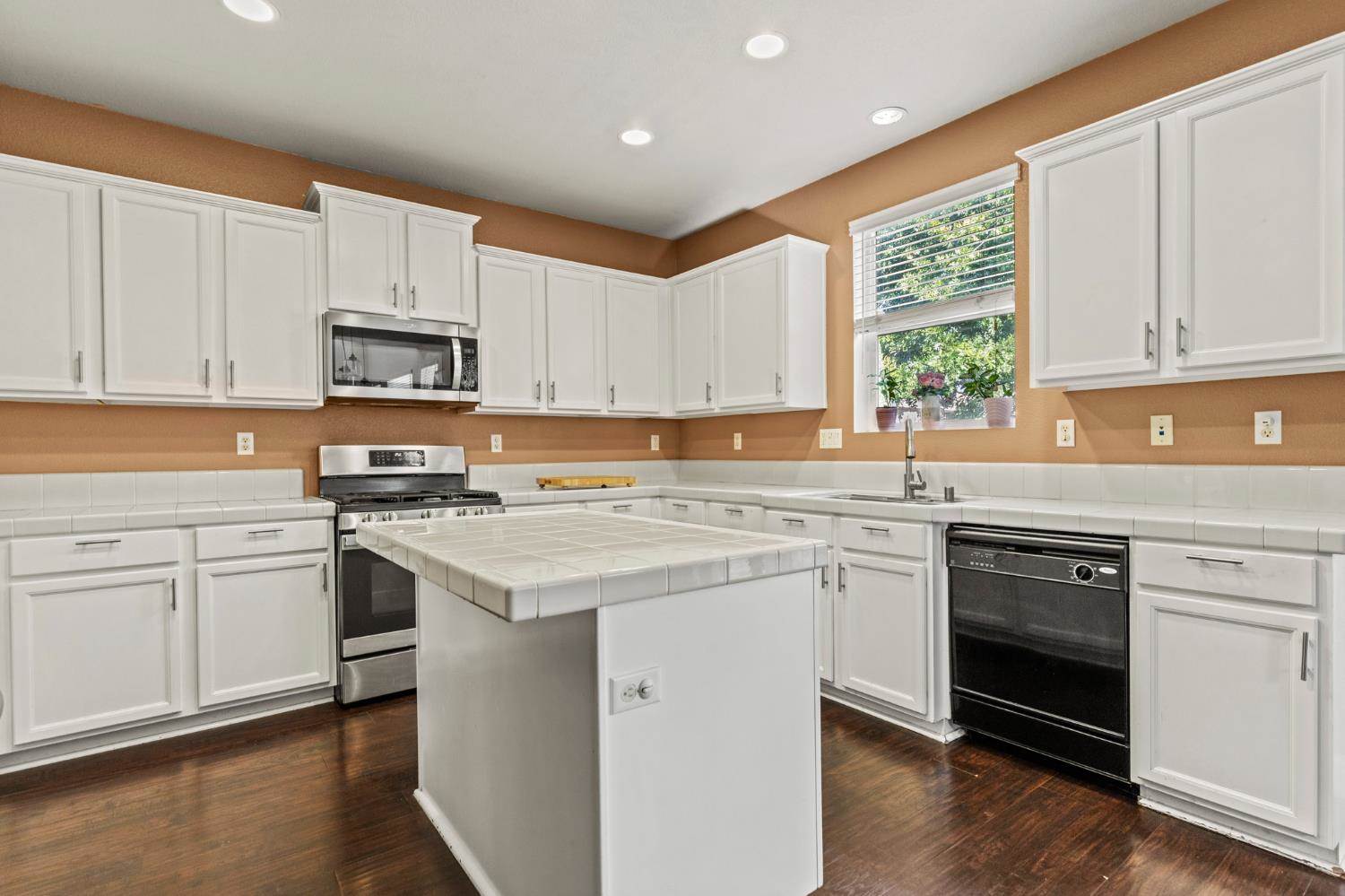 1483 Regent Circle, Lincoln, CA 95648