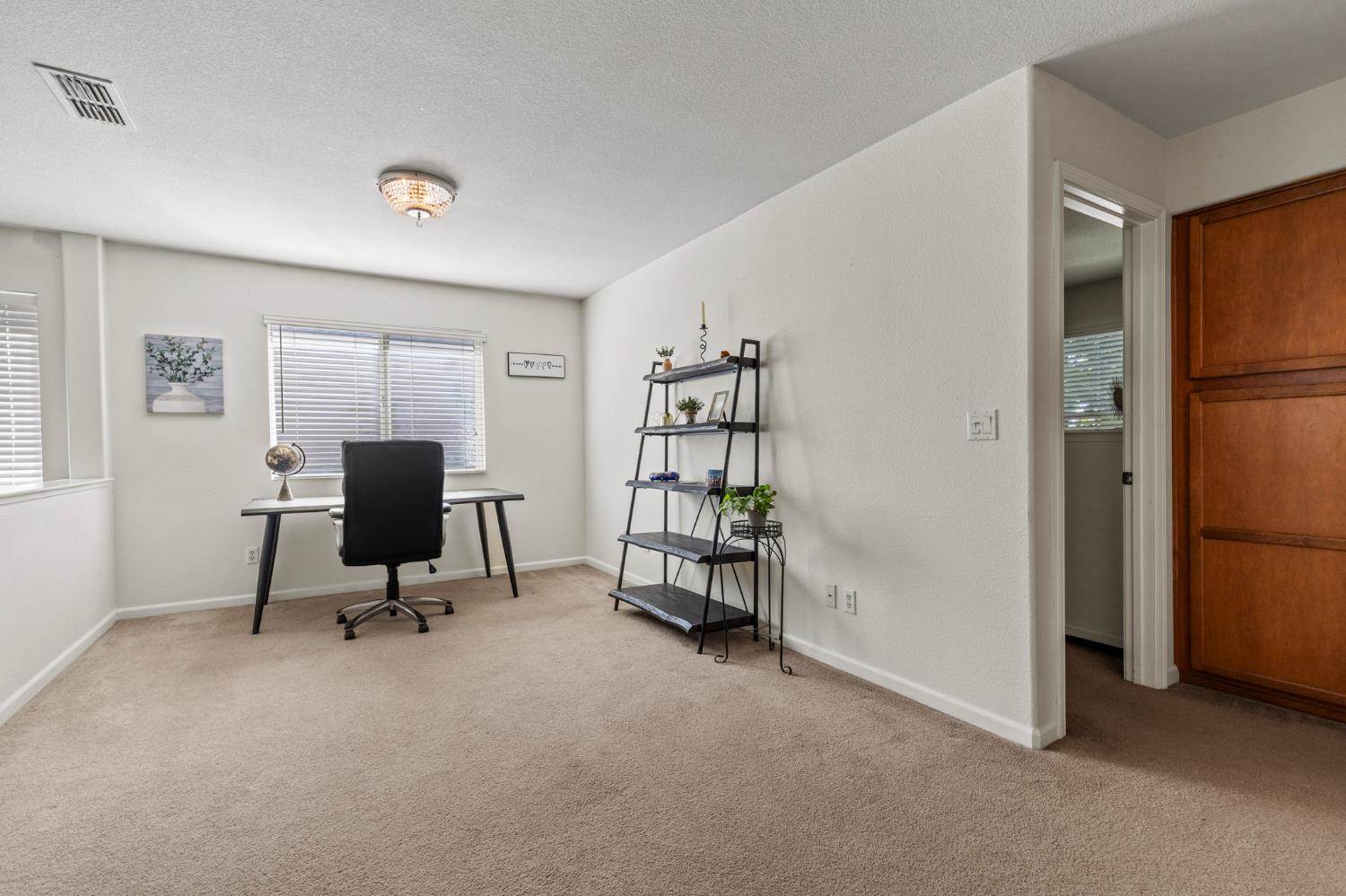 1483 Regent Circle, Lincoln, CA 95648