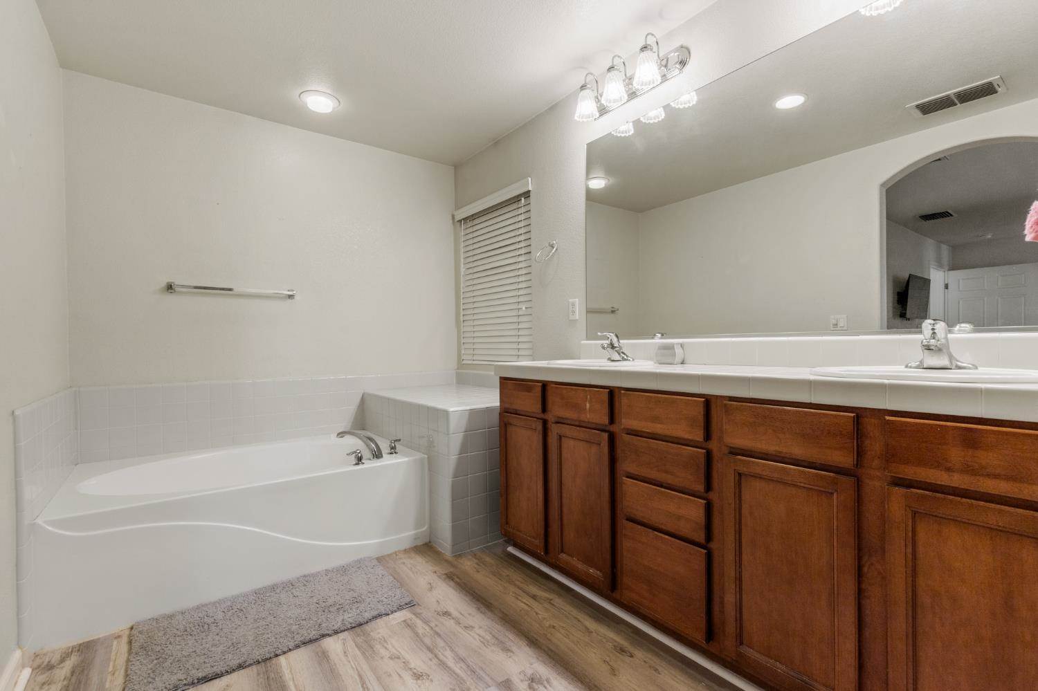 1483 Regent Circle, Lincoln, CA 95648