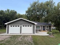 103 Linden St., Westfield, IA 51062