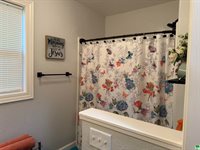 103 Linden St., Westfield, IA 51062