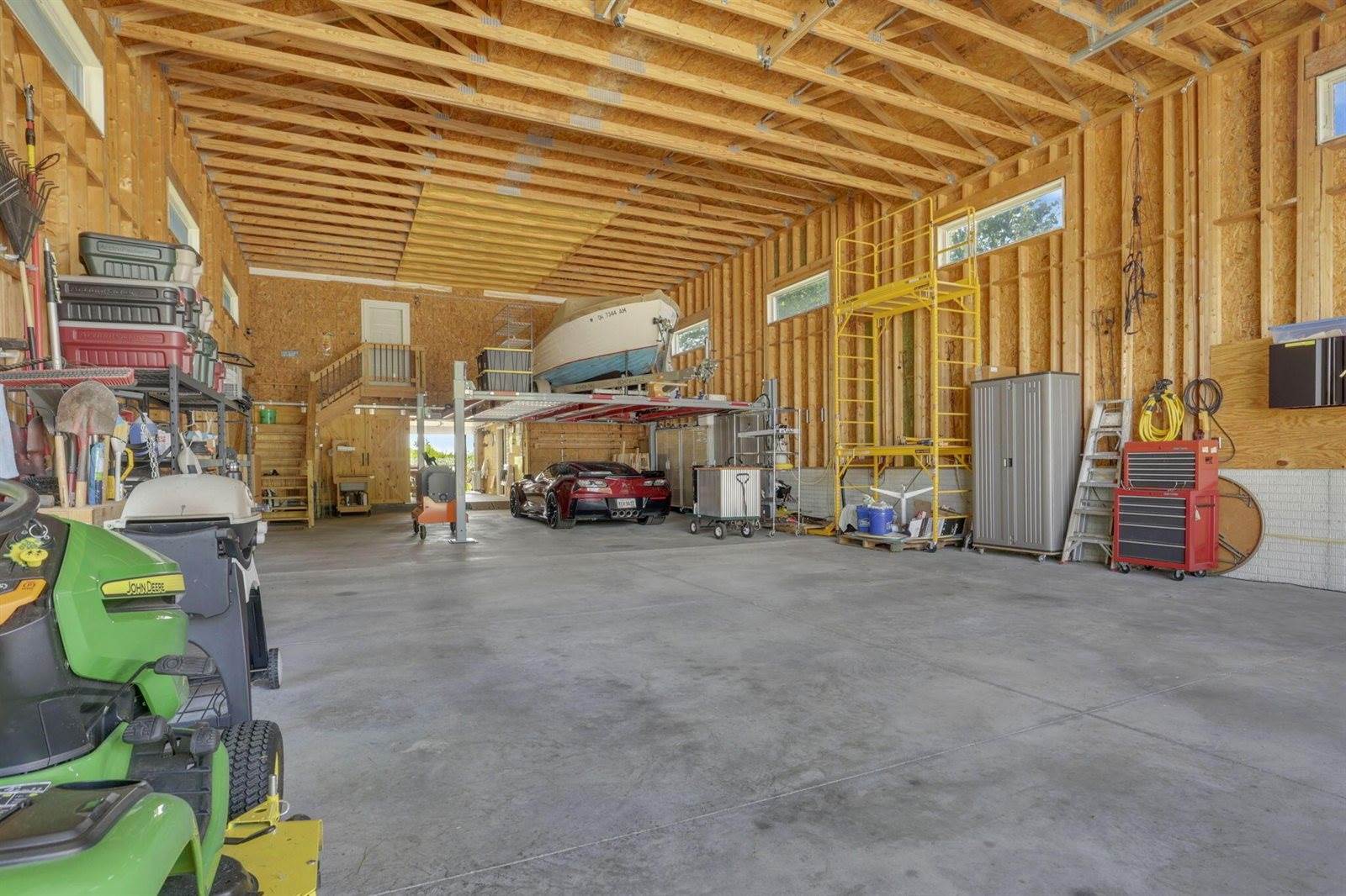 3333 South Bank Road NE, Millersport, OH 43046