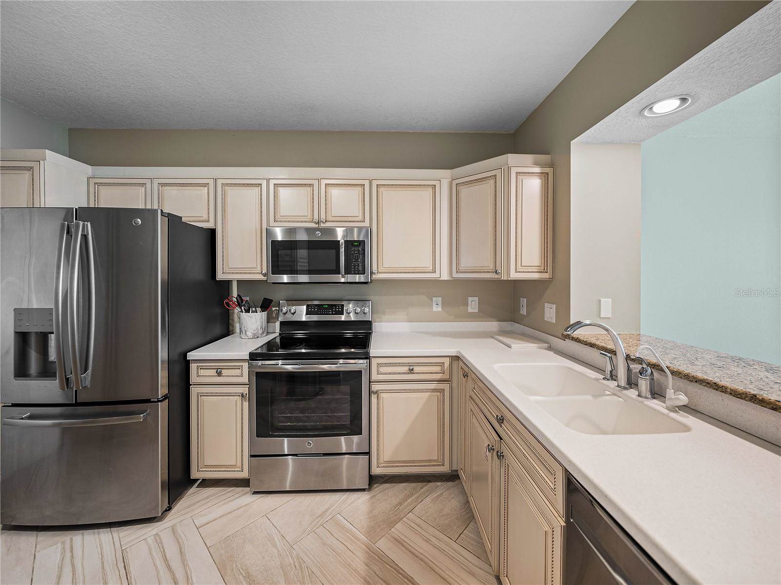 16500 Gulf Boulevard, North Redington Beach, FL 33708