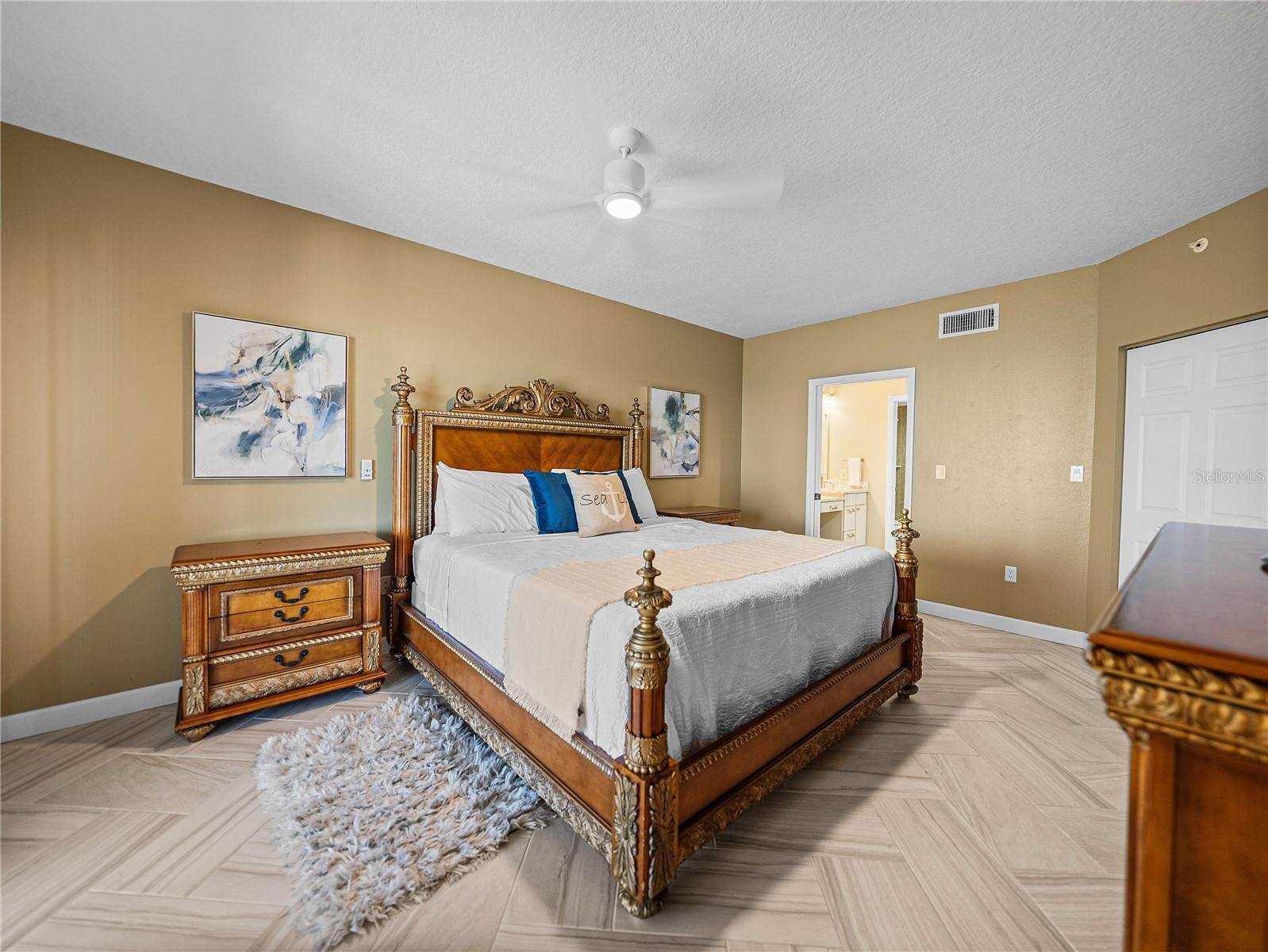 16500 Gulf Boulevard, North Redington Beach, FL 33708