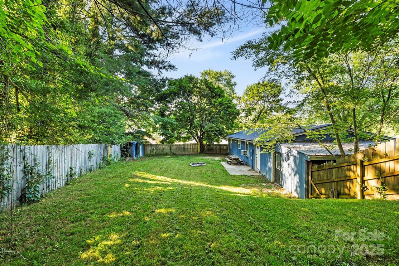 239 Yellowstone Drive, Fletcher, NC 28732