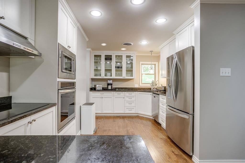 3229 Preston Hollow Road, Fort Worth, TX 76109