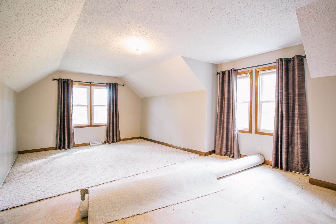 W8830 Heintown Road, Willard, WI 54493