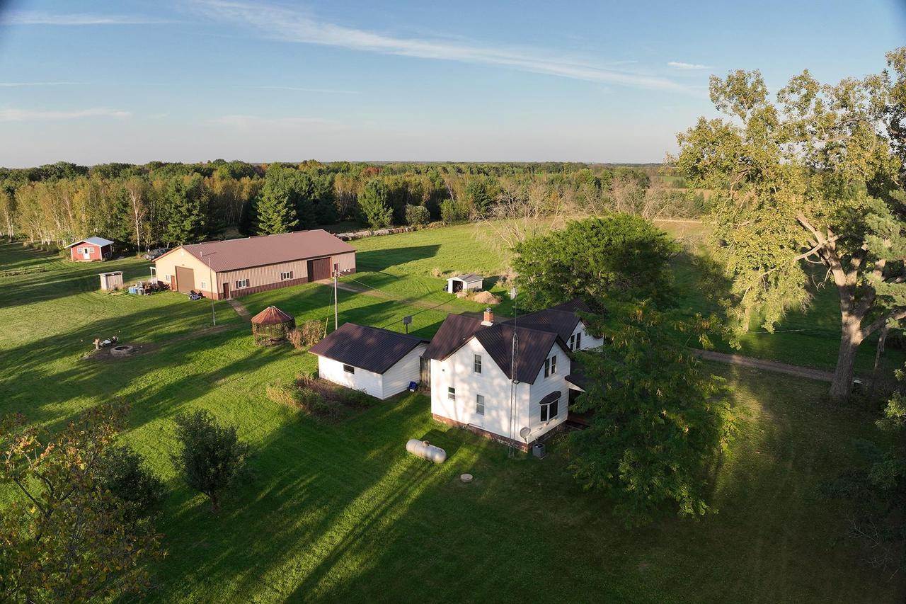 W8830 Heintown Road, Willard, WI 54493