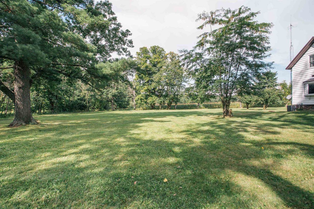 W8830 Heintown Road, Willard, WI 54493