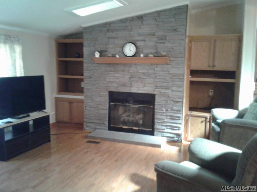 96 Bayberry Court, Bracey, VA 23919