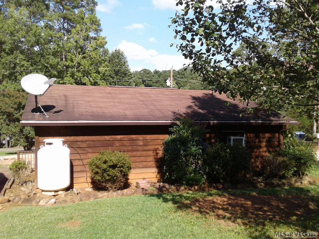 96 Bayberry Court, Bracey, VA 23919