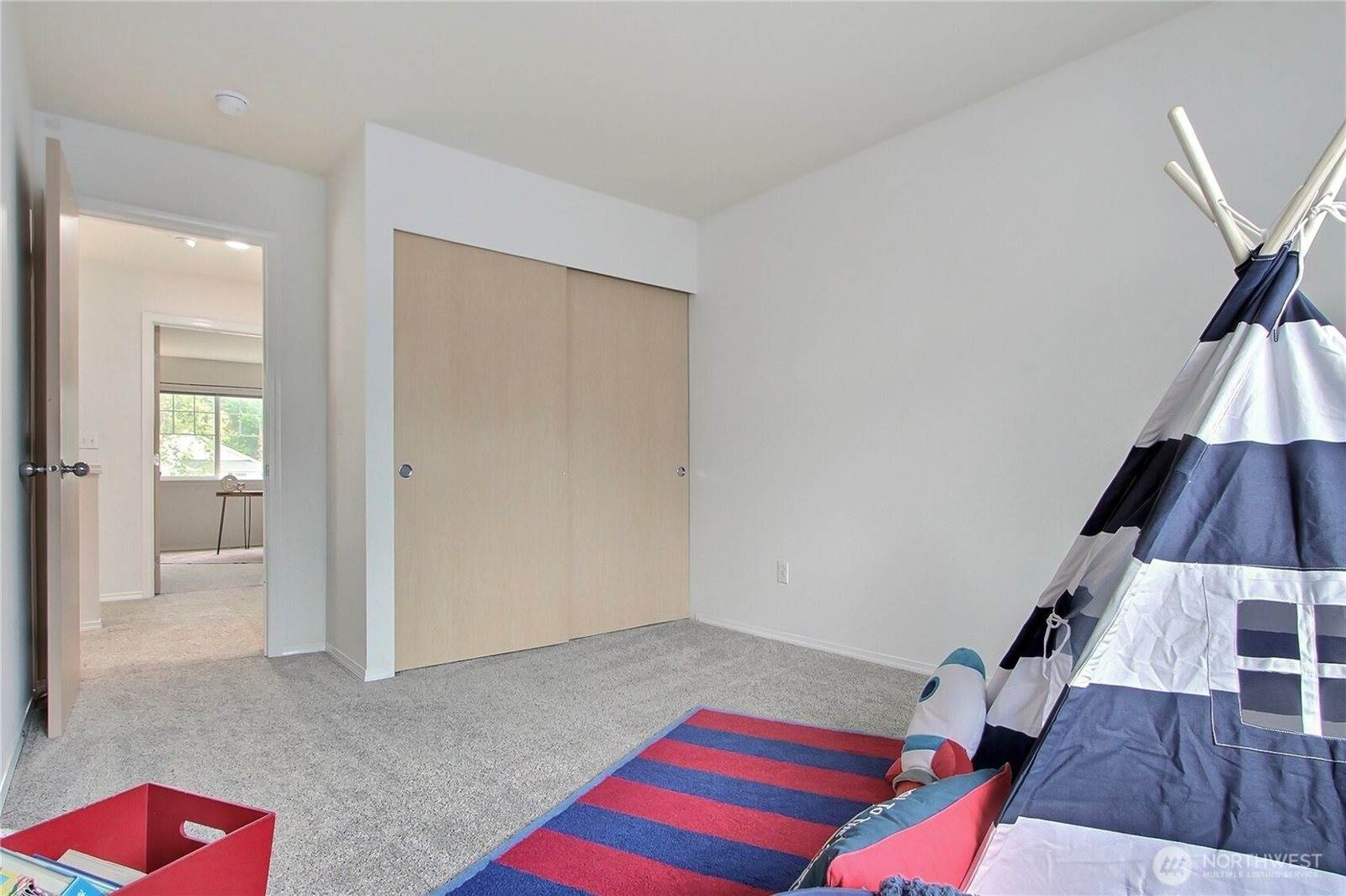 2702 Meyer Street, Dupont, WA 98327