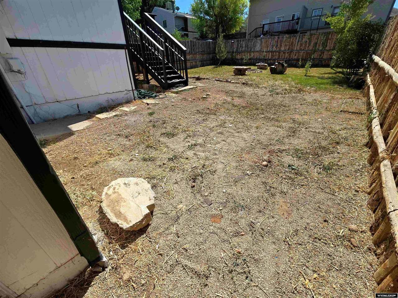 109 Barrett, Evanston, WY 82930