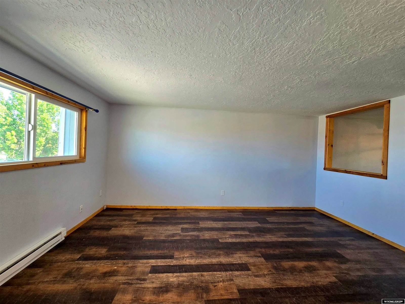 109 Barrett, Evanston, WY 82930