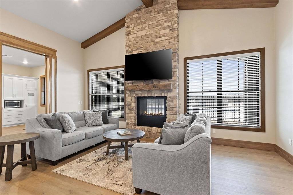 895 Black Swan Drive, Menasha, WI 54153