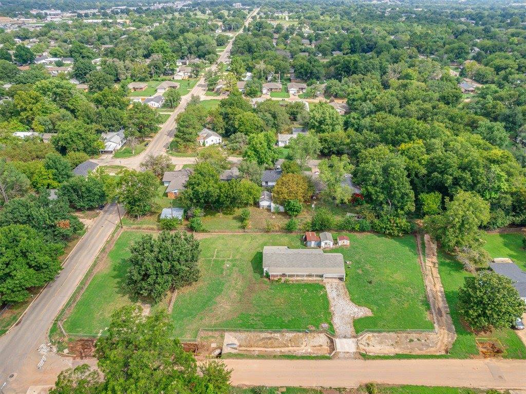 1214 East Edwards Street, Shawnee, OK 74801