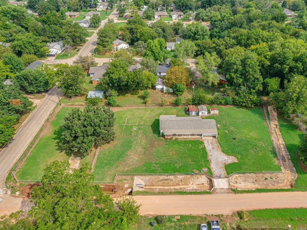 1214 East Edwards Street, Shawnee, OK 74801