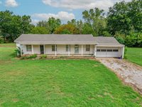 1214 East Edwards Street, Shawnee, OK 74801
