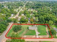 1214 East Edwards Street, Shawnee, OK 74801