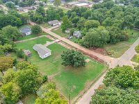1214 East Edwards Street, Shawnee, OK 74801