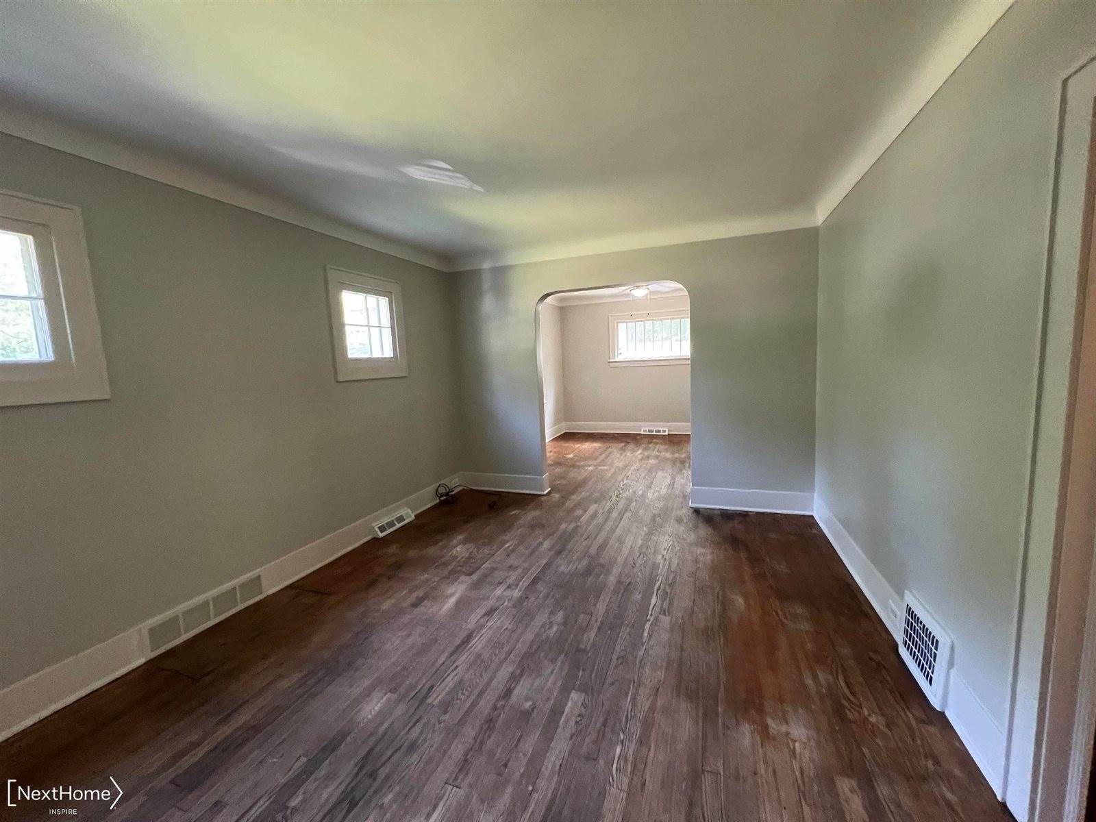 1612 Iowa Avenue, Flint, MI 48506