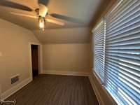 1612 Iowa Avenue, Flint, MI 48506