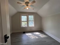 1612 Iowa Avenue, Flint, MI 48506