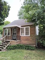 1612 Iowa Avenue, Flint, MI 48506
