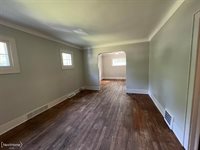 1612 Iowa Avenue, Flint, MI 48506