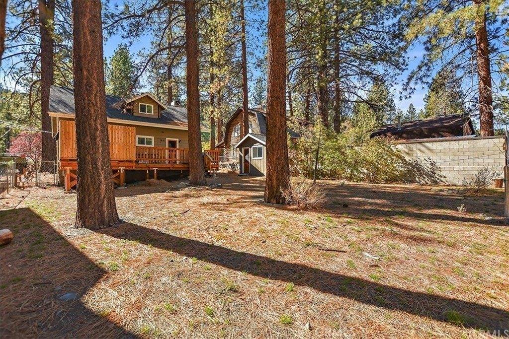 610 Mountain View Avenue, Wrightwood, CA 92397