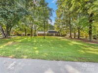 7410 Canterway Drive, Mint Hill, NC 28227