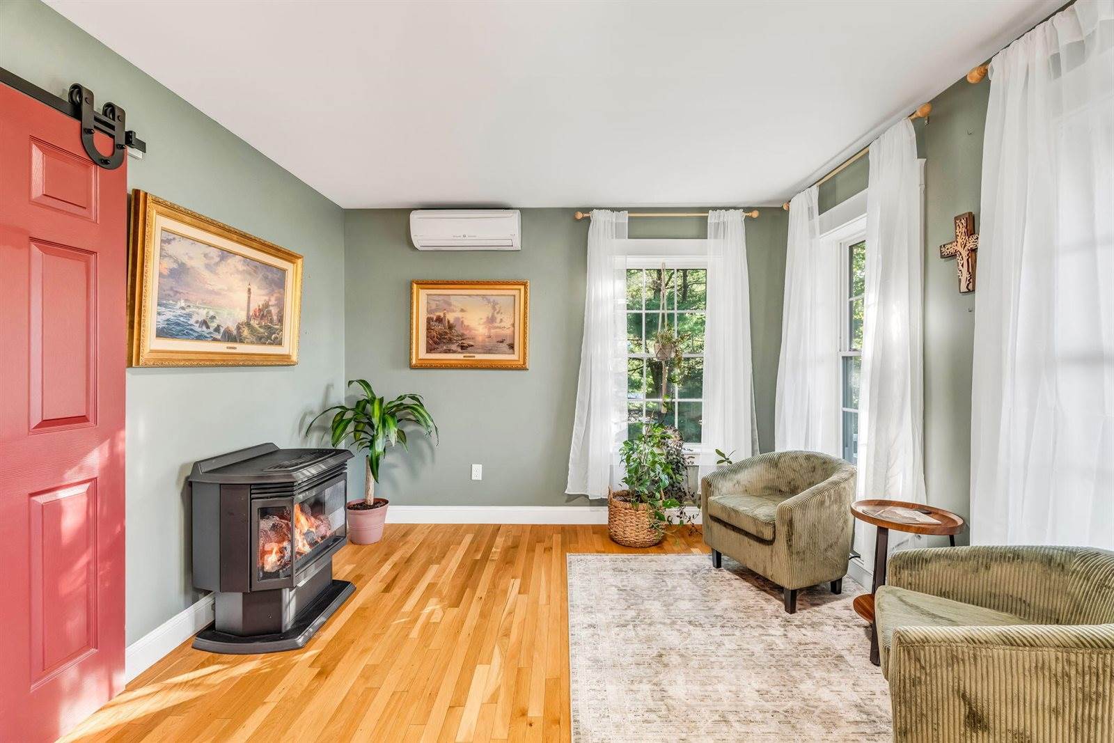 12 Moyse Road, Winterport, ME 04496