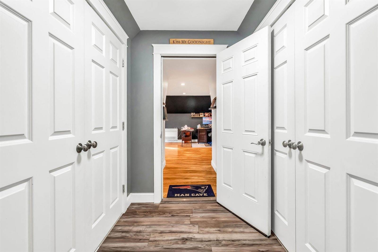 12 Moyse Road, Winterport, ME 04496