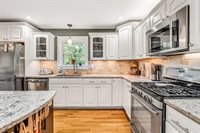 12 Moyse Road, Winterport, ME 04496