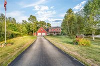 12 Moyse Road, Winterport, ME 04496