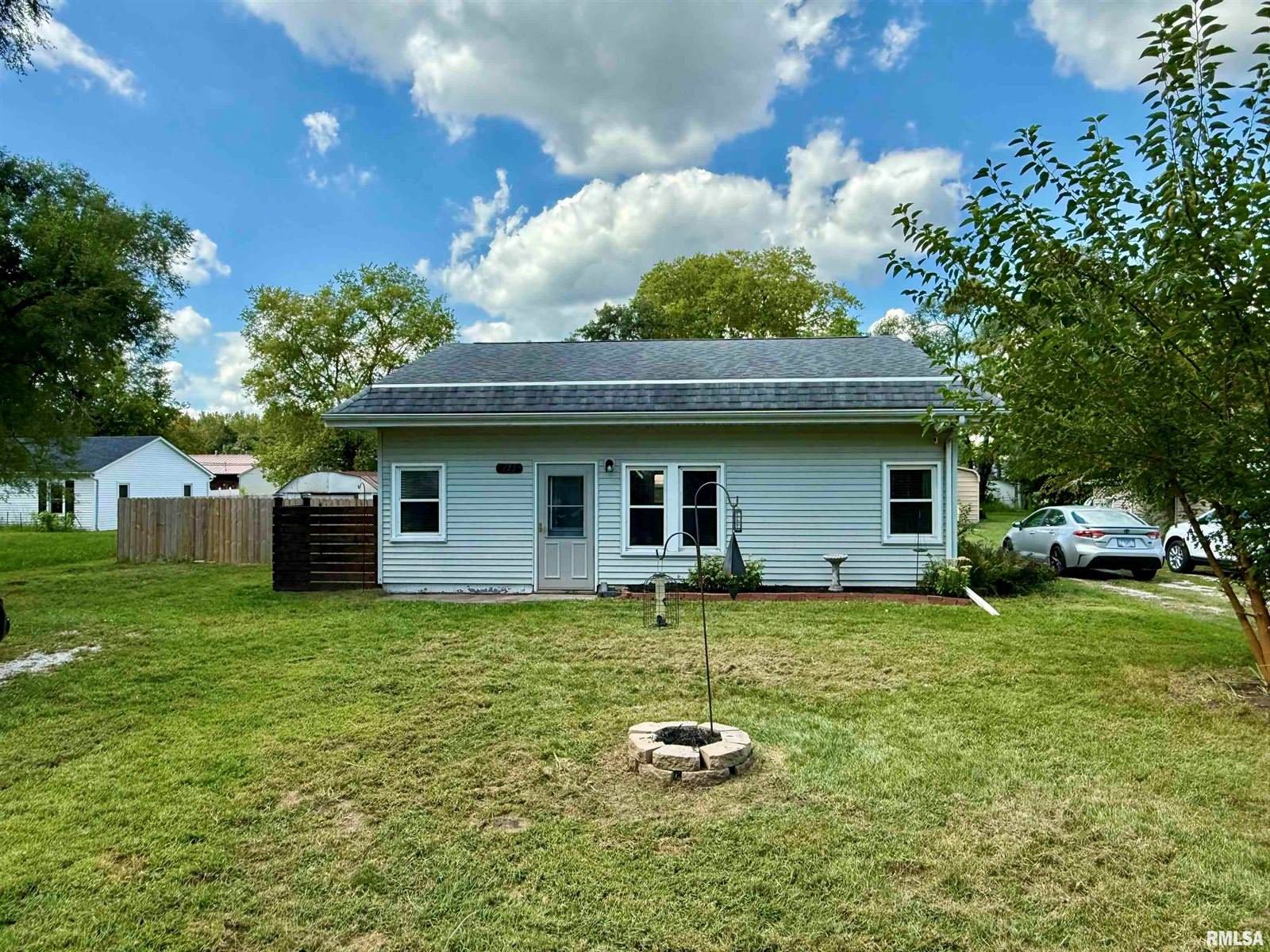 711 8TH Street, Colona, IL 61241