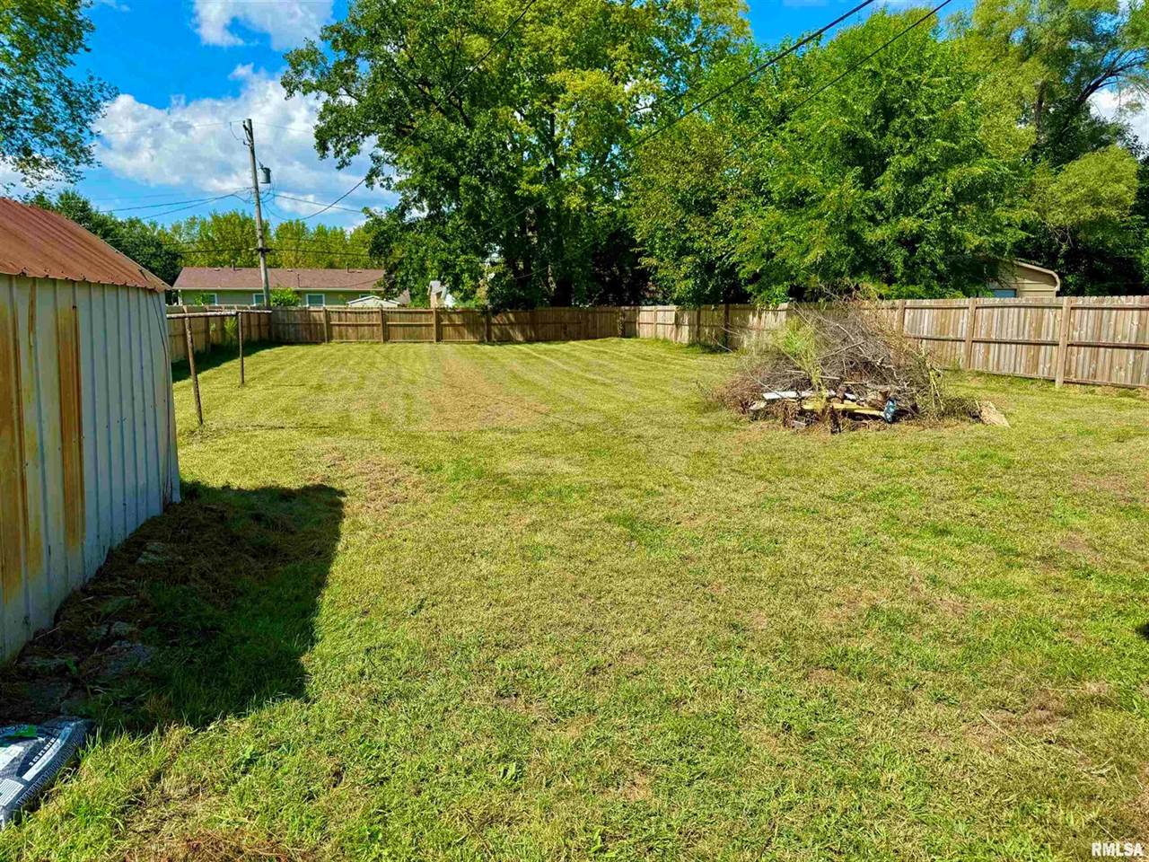 711 8TH Street, Colona, IL 61241