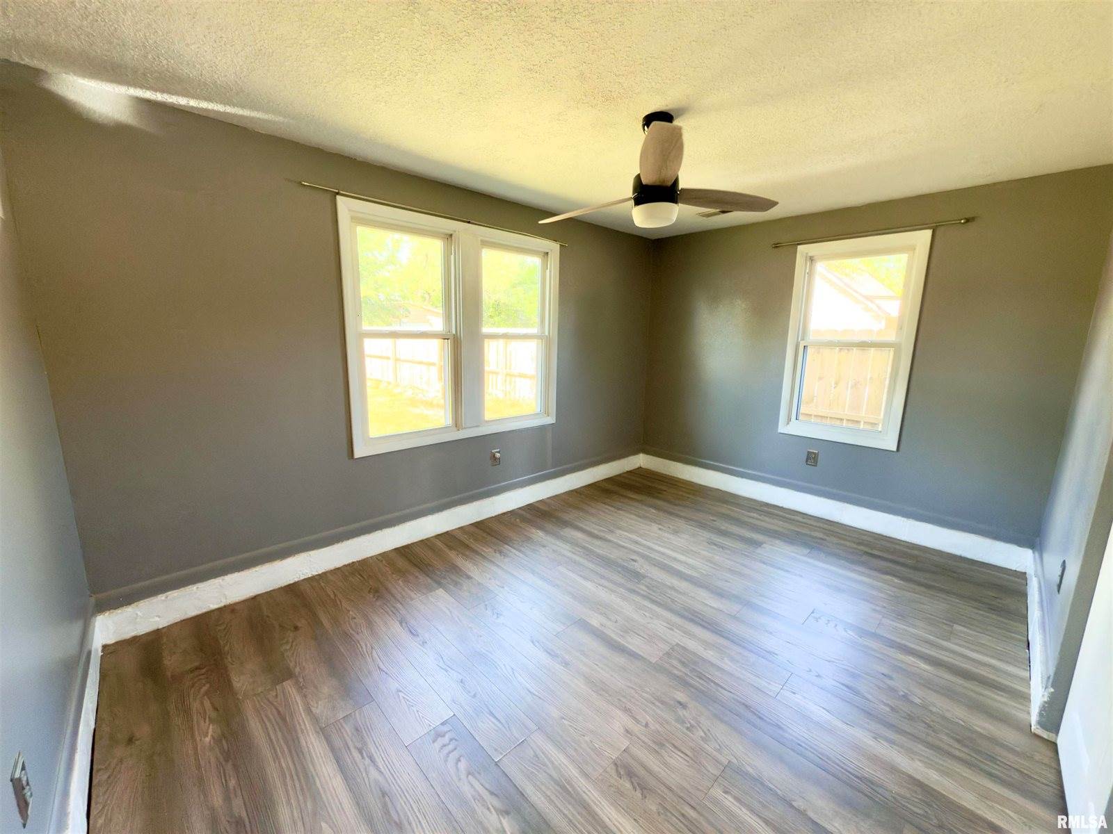 711 8TH Street, Colona, IL 61241