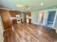 711 8TH Street, Colona, IL 61241